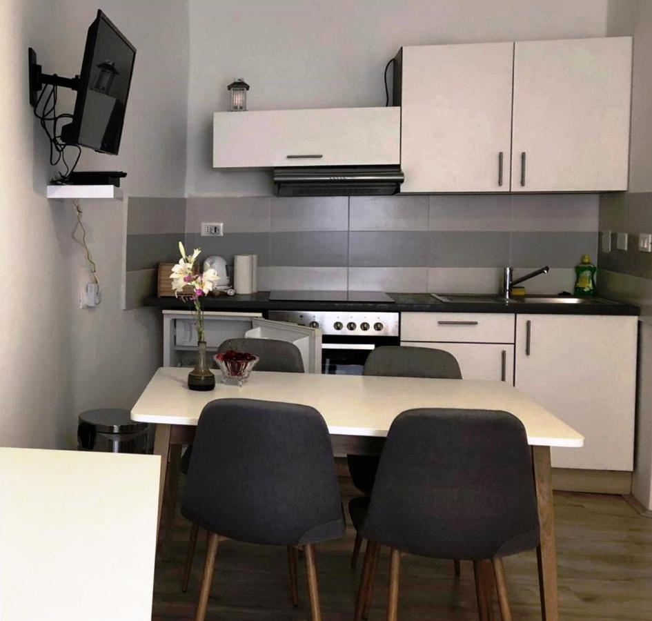 Monte B. Exclusive Apartment Rovinj Buitenkant foto