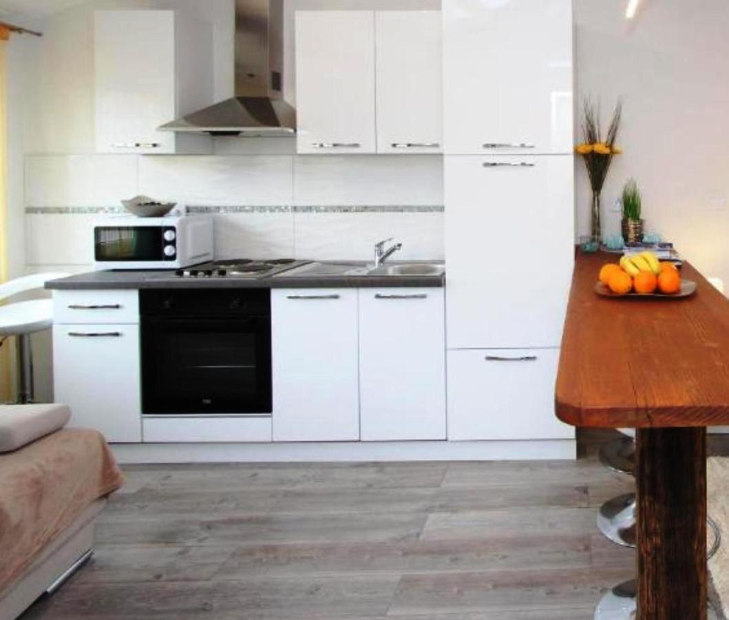 Monte B. Exclusive Apartment Rovinj Buitenkant foto