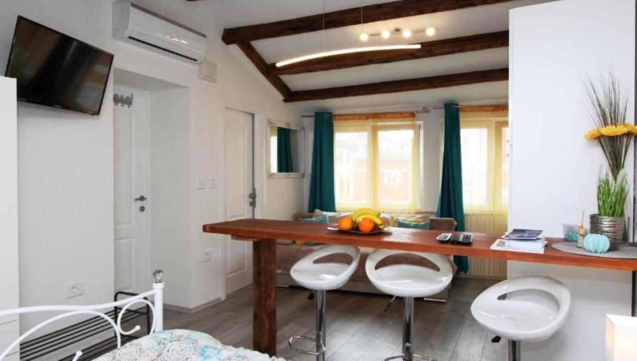 Monte B. Exclusive Apartment Rovinj Buitenkant foto