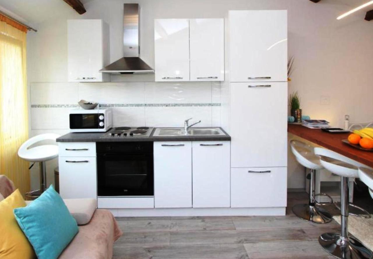 Monte B. Exclusive Apartment Rovinj Buitenkant foto