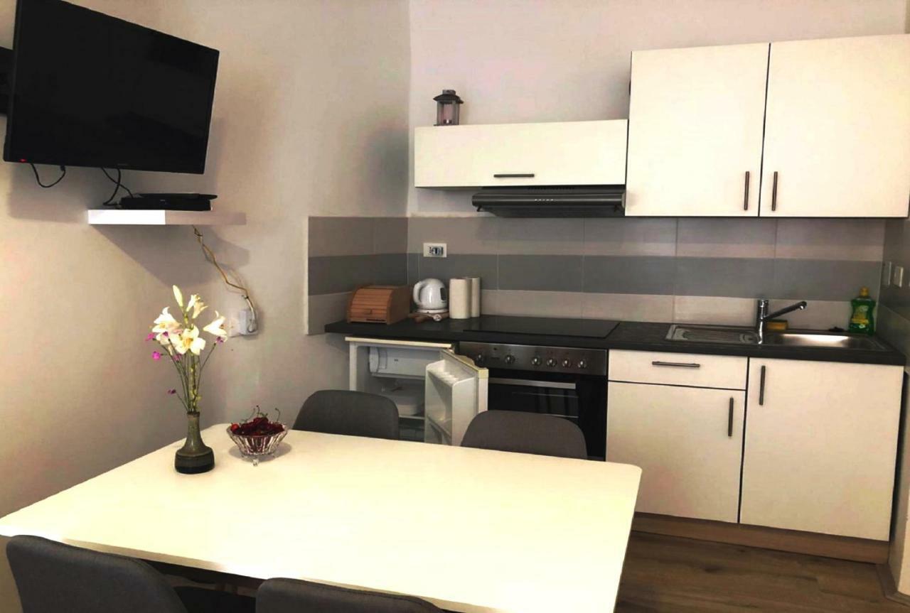 Monte B. Exclusive Apartment Rovinj Buitenkant foto