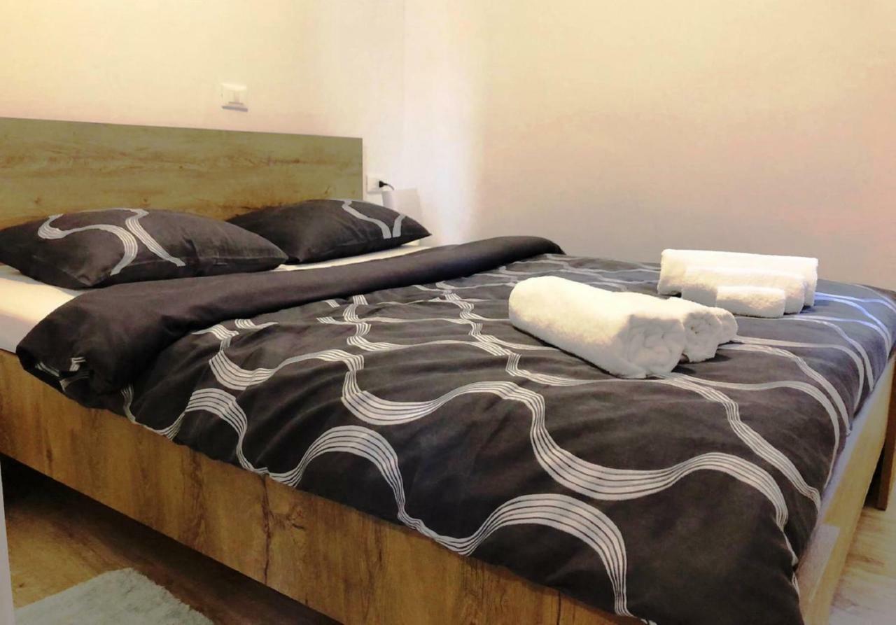 Monte B. Exclusive Apartment Rovinj Buitenkant foto